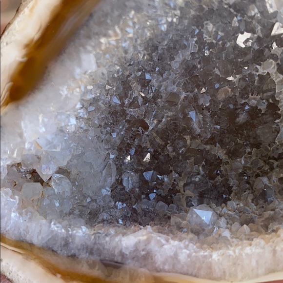 Geode crystal - Picture 4 of 4